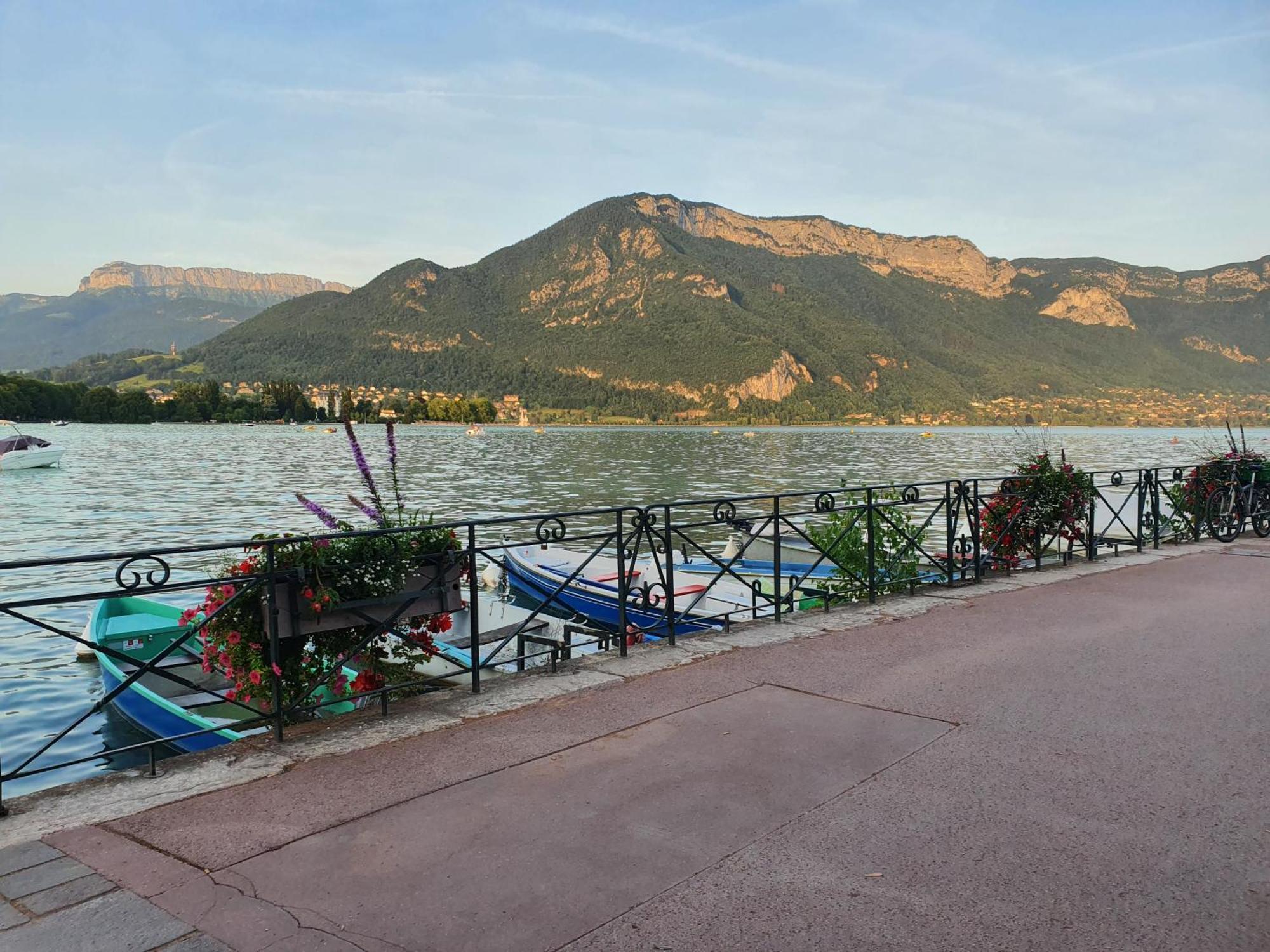 Hyper Centre Annecy Et Bord Du Lac 外观 照片