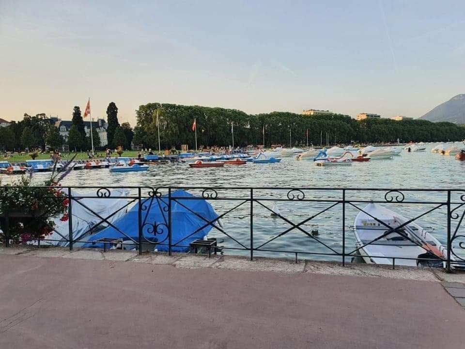 Hyper Centre Annecy Et Bord Du Lac 外观 照片